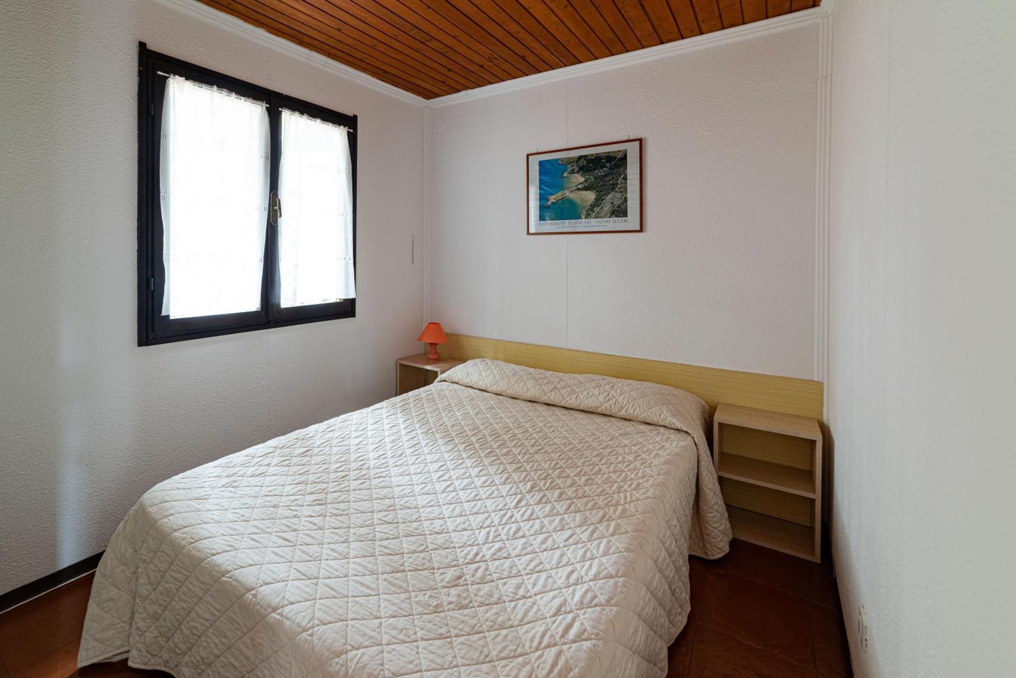Villaggio Camping Punta Lunga В'єсте Екстер'єр фото